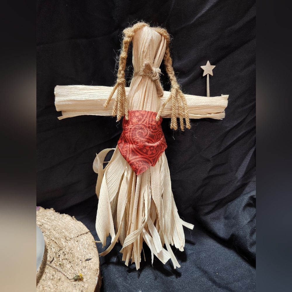 Harvest Corn Husk Doll with Charm and Wand